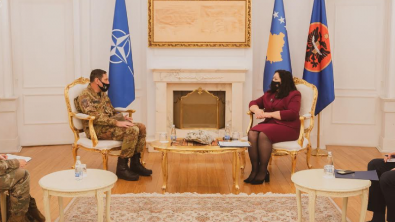 Osmani dhe komandanti i KFOR-it, Federici flasin për sigurinë në Kosovë