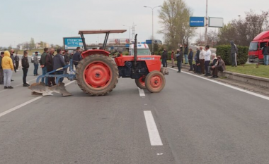 Bujqit nga komuna e Gazi Babës dhe Haraçinës kërkojnë dëmshpërblimin e përmbytjeve