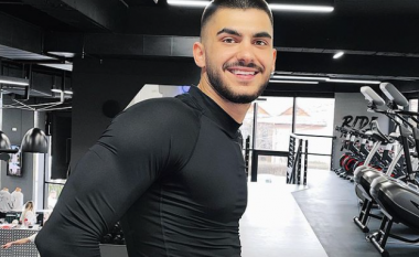 Butrint Imeri tregon fizikun e formësuar nga palestra