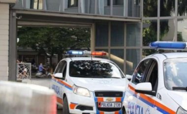 Sulm në një xhami në Tiranë, theren me thikë pesë persona