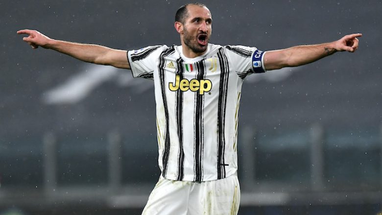 Chiellini nuk do të pensionohet këtë verë