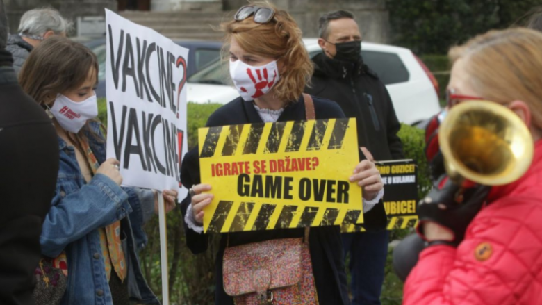 Protesta në Sarajevë: Nuk dua të shkoj në Serbi, dua vendin tim!