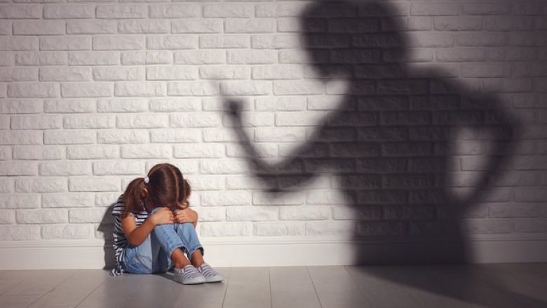 Dita ndërkombëtare për parandalimin e abuzimit të fëmijës – 72% e fëmijëve në Kosovë kanë përjetuar disiplinim të dhunshëm