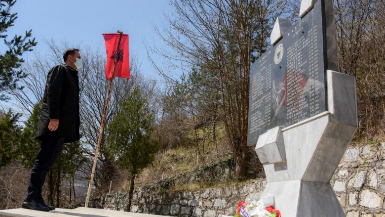 Konjufca nderoi të rënët e 9 prillit të vitit 1999 në Kaçanik 