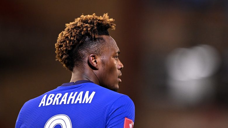 Chelsea e nxjerr në shitje, dy skuadra angleze e duan Abrahamin