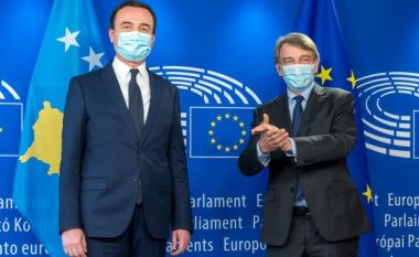 Kurti takohet me presidentin e Parlamentit Evropian, kërkon mbështetjen e këtij institucioni