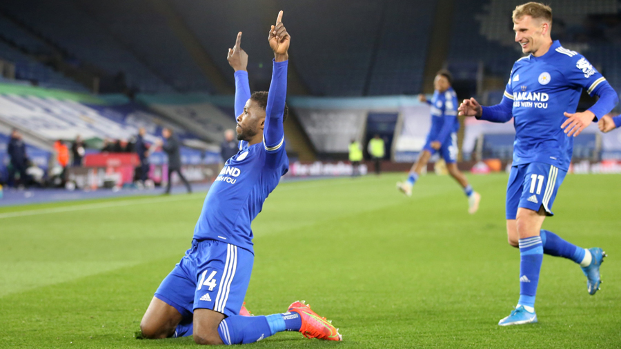 Me fitoren ndaj Crystal Palace, Leicesteri forcon pozitën e tretë