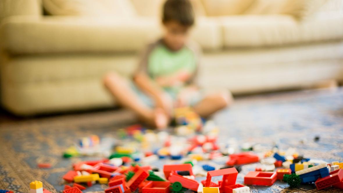 Fëmijët me autizëm vështirë po integrohen në shoqëri