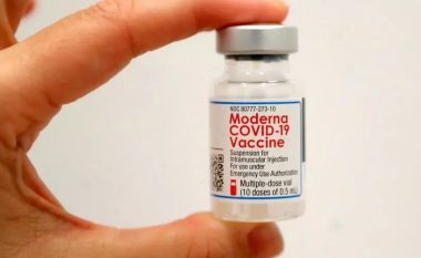 Sanofi ndihmon Modernan – do të prodhojë 200 milionë doza të vaksinave