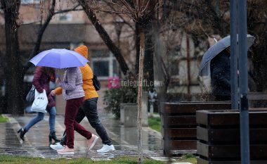 Moti në Kosovë, i vranët dhe me shi