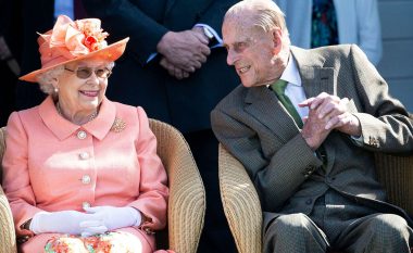 Mbretëresha Elizabeth nuk do të abdikojë pas vdekjes së Princit Philip