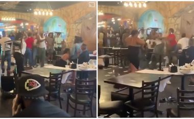 Rrahje brutale mes dy familjeve brenda një restoranti në SHBA, fluturojnë karriget në të gjitha anët – policia në kërkim të dyshuarve