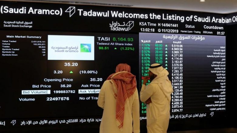 Saudi Aramco në bisedime për shitjen e mbi 10 miliardë dollarë aksione