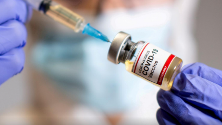 Pas vaksinimit anti-COVID, mbetjet mjekësore (shiringat dhe ampulat) mund ta përhapin virusin