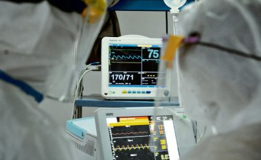 Ia amputojnë gabimisht këmbën e shëndoshë, tani duhet edhe tjetrën – menaxhmenti i një spitali në Austri kërkon falje për “lëshimin”