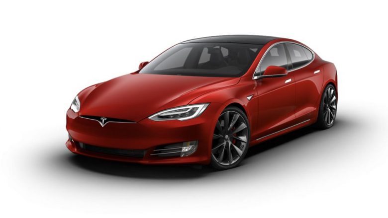 Tesla paralajmëron prodhimin e veturës më të shpejtë serike, shpejtësinë nga 0-100 km/h e arrin për dy sekonda