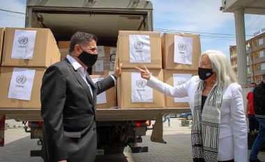 Gjilani pranon 133 pako ushqimore dhe higjienike nga Zyra e OKB-së