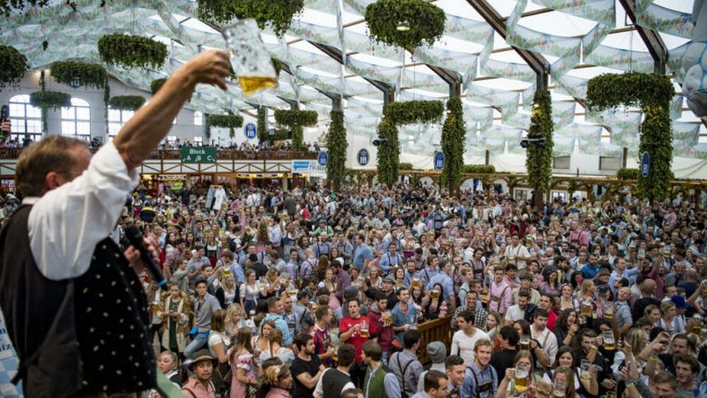 Asgjë nga birra, për shkak të pandemisë së COVID-19 anulohet edhe këtë vitit Octoberfest