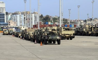 Defender-Europe 21: NATO-ja shkarkon sasi të mëdha mjetesh ushtarake në prag të manovrave në Shqipëri