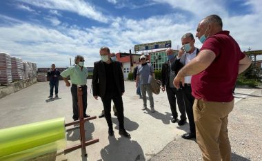 Komuna e Gjilanit shpërndau për 261 fermerë foli plastike për serra