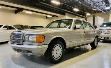 Mercedes S-Class i vitit 1985 që kushton 40 mijë dollarë