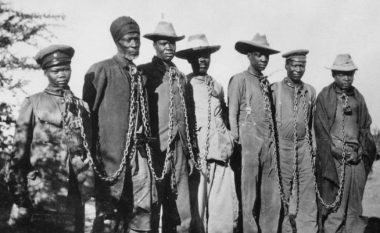 Viktimat e gjenocidit gjerman në Namibi, refuzojnë dëmshpërblimin prej 1.1 miliard eurove