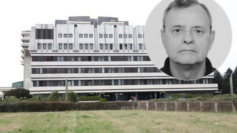 Mjekët as që e vërejtën se ishte zhdukur, i moshuari qëndroi i vdekur për katër ditë në tualetin e “spitalit, ndër më të famshmit në Serbi”