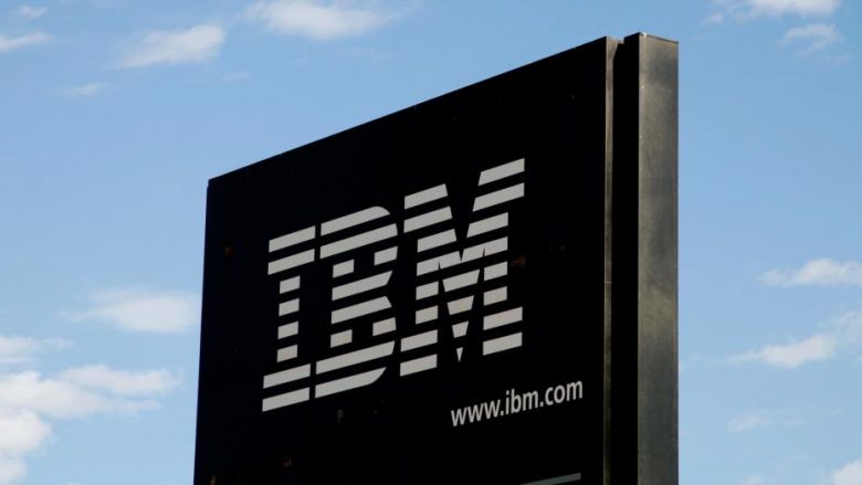 IBM paralajmëron: Mungesa e çipave mund të zgjas me vite