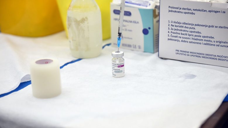 Kroacia i dhuron 10 mijë vaksina kundër coronavirusit Malit të Zi