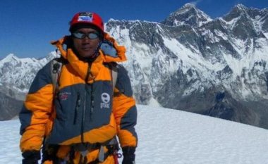 Rekord, burri nga Nepali u ngjit në Everest për herë të 25-të