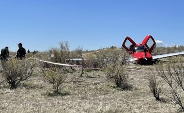 Dy aeroplanë përplasen në qiellin e Denver të SHBA-së, polici thotë se “të dy pilotët duhet të blejnë nga një biletë lotarie”