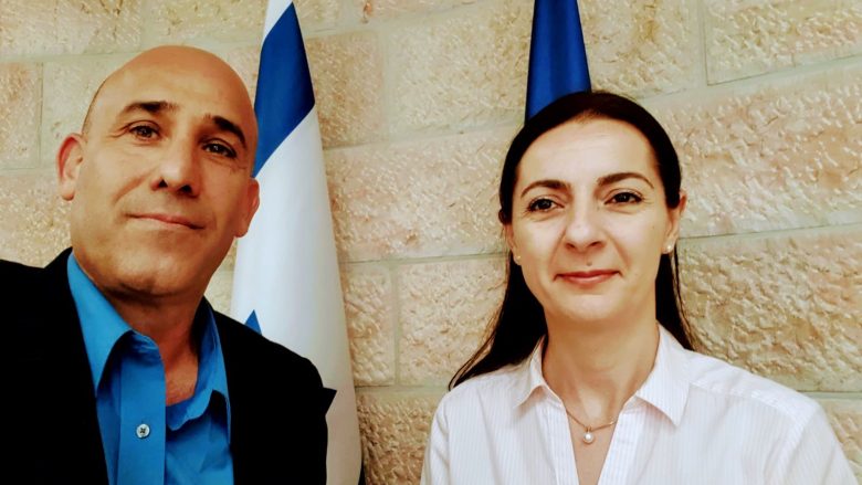 Ines Demiri takohet me Drejtorin e Lëvizjes për Sigurinë e Izraelit, flasin për zhvillimet e fundit