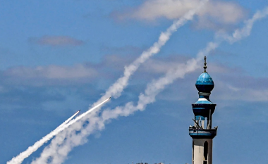 Si e rriti Hamasi arsenalin e tij për të goditur Izraelin?