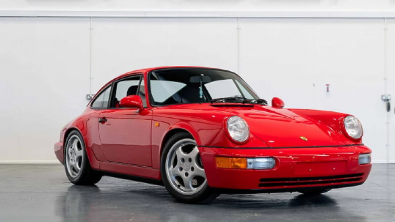 Porsche 964 Carrera RS E e vitit 1991 po kërkon një pronar të ri