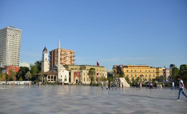 Gjatë muajit të kaluar, mbi 240 mijë shtetas të huaj kanë vizituar Shqipërinë