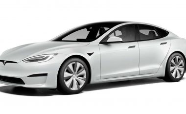 Musk konfirmon datën për dërgesat e para të automjetit “Tesla Model S Plaid”