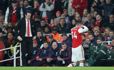 Ia hoqi shiritin e kapitenit, por Emery thurë lavde për Xhakën: Ai e meriton një klub si Arsenali, është lojtar dhe person i jashtëzakonshëm