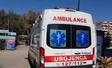 Përplasi këmbësorin dhe u lagua nga vendngjarja, humb jetën 20-vjeçari në Elbasan