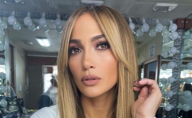Jennifer Lopez vjen me një ndryshim të ri flokësh
