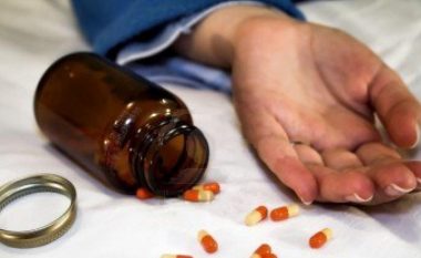 27-vjeçarja transportohet në gjendje të rëndë në spitalin e Vlorës, dyshohet se ka pirë fostoksinë
