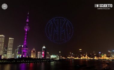 Tifozët kinezë të Interit krijojnë një shfaqje të pabesueshme me drita të komanduara nga dronët pas fitimit të Scudettos