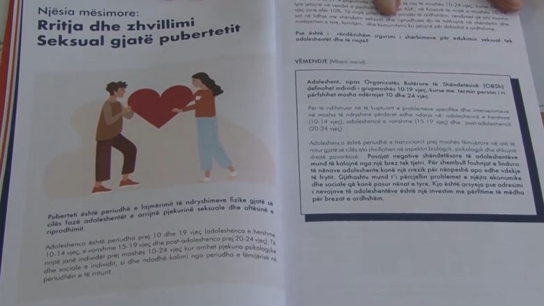 Shkolla në Ferizaj ku nxënësit mësojnë lëndën e “Edukimit Seksual”