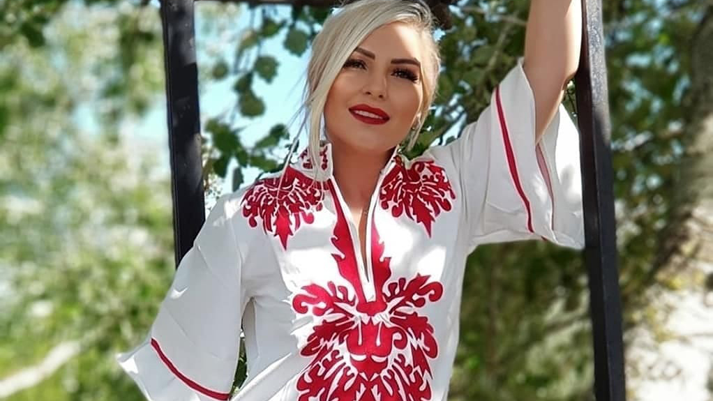 Mihrije Braha: Edhe unë jam njeri i rëndomtë, nuk e kaloj verën pa pushuar dy-tri ditë në bregdetin shqiptar