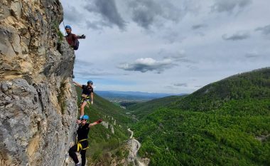 Turistët i kthehen maleve të Kosovës