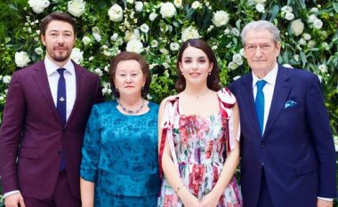 Ish kryeministrit të Shqipërisë, Sali Berisha dhe familjes së tij i ndalohet hyrja në SHBA