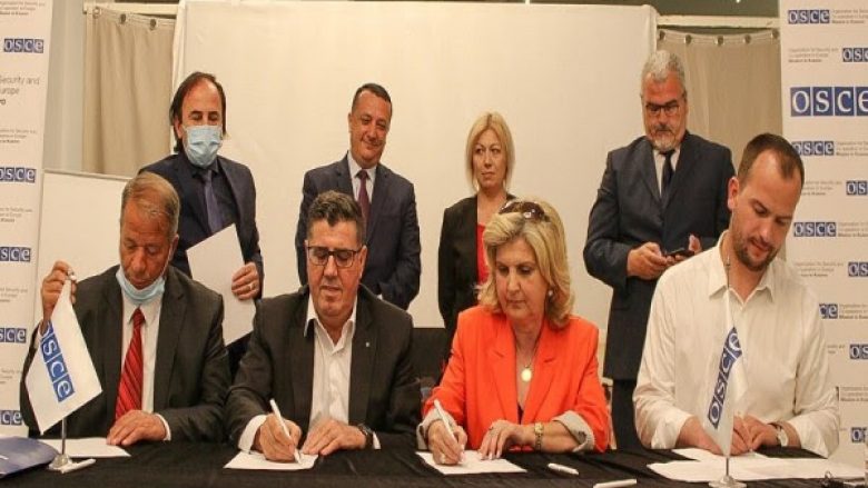 ​Gjilani, Kamenica e Vitia nënshkruan memorandum mirëkuptimi për mbështetjen financiare të strehimores Liria