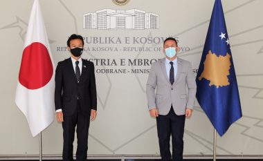 Mehaj dhe Mitsunori bisedojnë për bashkëpunim Kosovë-Japoni në fushën e mbrojtjes  