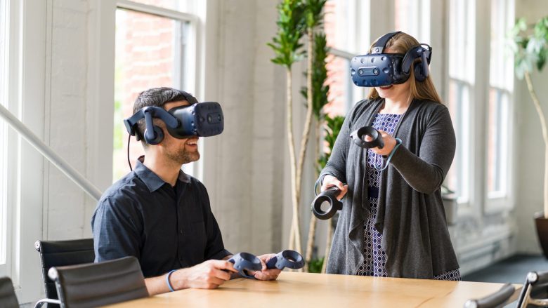 Kreativ Qeramika; Si mund të ndihmoj VR (realiteti virtual) në përzgjedhjen e pllakave?
