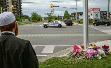 Kanadaja në shok, me veturë shkeli familjen në trotuar – gjithçka ndodhi vetëm pse ishin myslimanë