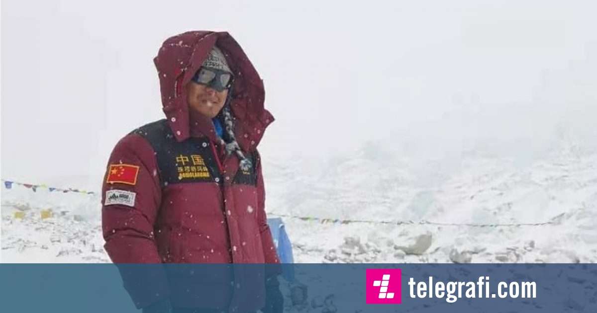 Blind Chinese man manages to climb Mount Everest, tells who inspired ...